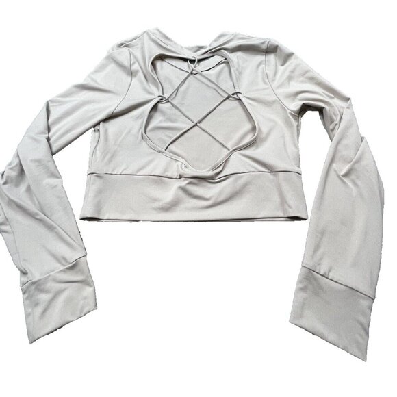 Gymshark Crop Top Womens Medium Ivory Long Sleeve Open Back Thumb Holes Workout - Picture 2 of 8